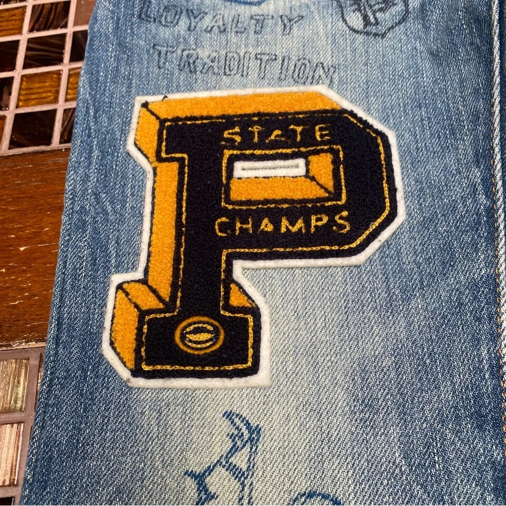 Ralph Lauren The Sullivan Slim Patch Graffiti Jeans